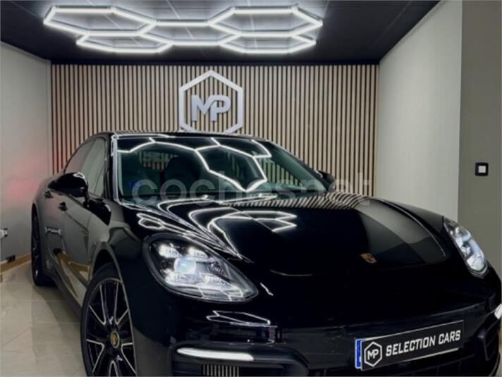 PORSCHE Panamera 4 EHybrid Platinum Edition